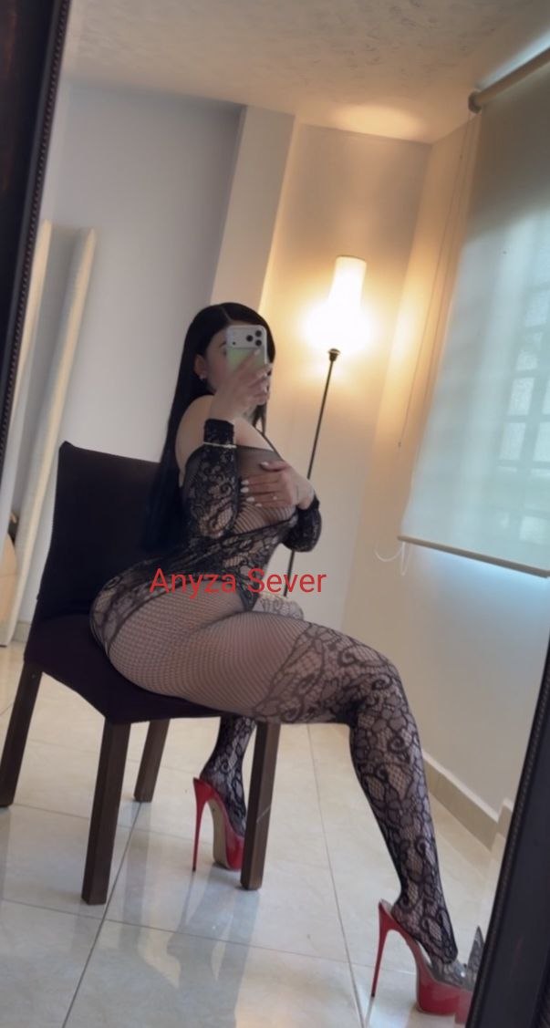 Anyza Sever, 36 catalog.years_old — Караганда